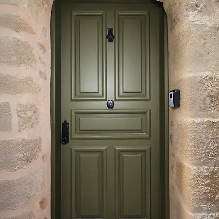 Διαμέρισμα Barbarian