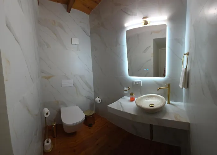 Barbarian 公寓 Rhodes City