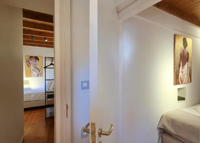 Barbarian 公寓 Rhodes City